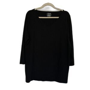 Chico's Women Top Size 3 US XL Black the ultimate tee Closet Staple Relaxed Fit